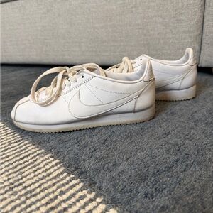 Nike Cortez Sneakers